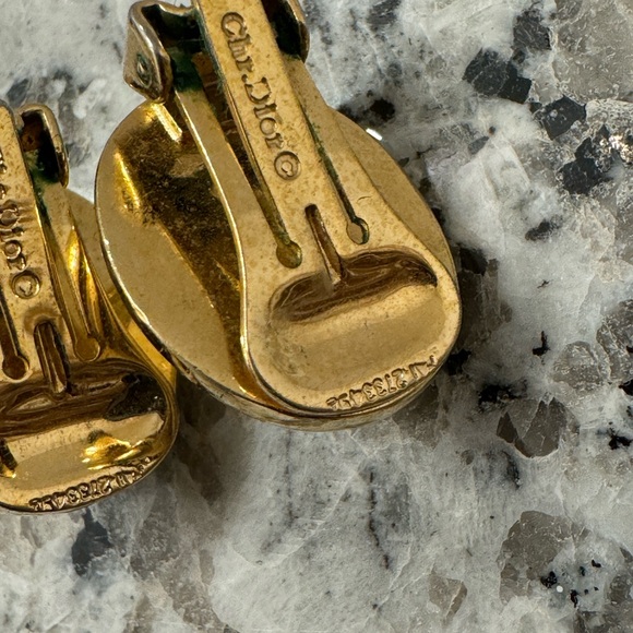 CHRISTIAN DIOR CLIP ON EARRINGS - Picture 5 of 6